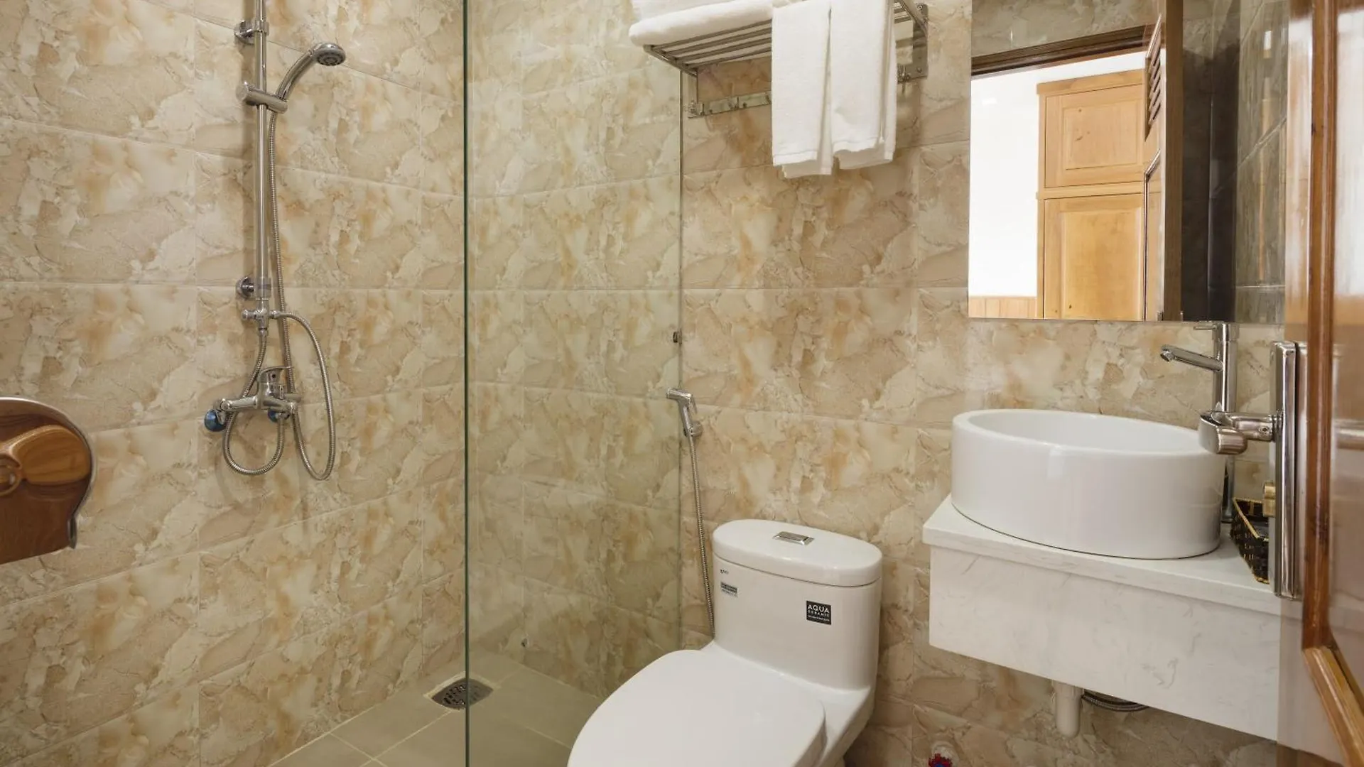 Royal Hotel Nha Trang 3*,